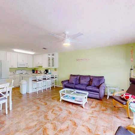 Wendwood Condominiums F2